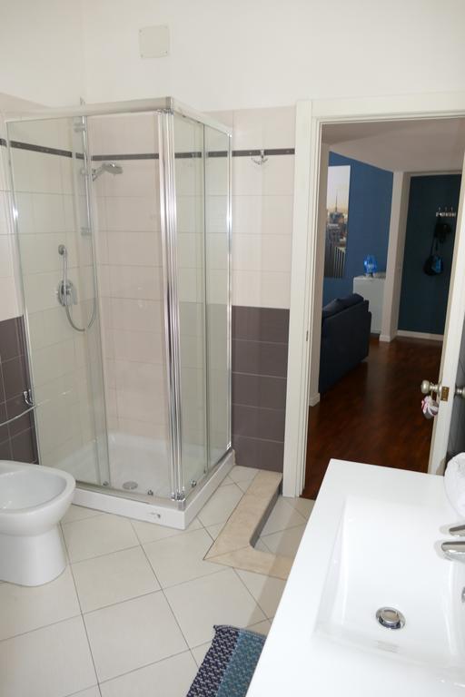 Domus Yenne Suites กาญารี ภายนอก รูปภาพ